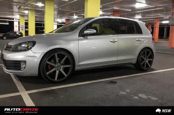 VOLKSWAGEN-GOLF-VERONA-MATTE-BLACK-TINTED-FACE-3